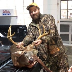 Meet your Posher, Thomas